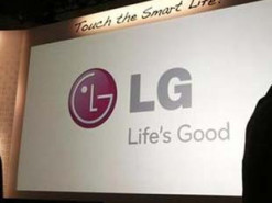LG размышляет над складным смартфоном с большим гибким экраном
