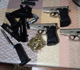 Житель Измаила незаконно переправлял в Украину огнестрельное оружие и реализовывал его через интернет