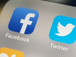 Начнет ли Россия войну с Facebook и Twitter?