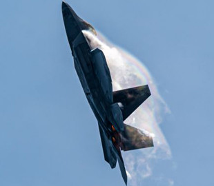 США перекинули до Польщі вже 12 винищувачів F-22 Raptor