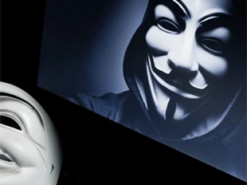 Удар по Роснефті та Фондовій біржі. Anonymous зламали цілу низку сайтів, що працюють на путінський режим