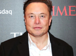 Илон Маск купил долю в Twitter