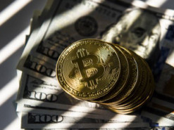 Poly Network предлагает работу хакеру, который украл у нее биткойнов на 600 млн долларов