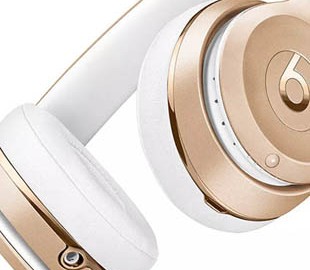 Apple запатентовала наушники, которые невозможно надеть неправильно