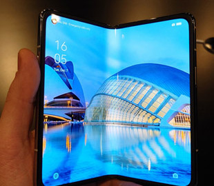 Oppo представила свой первый смартфон с гибким дисплеем