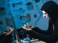 Мошенники в Украине предлагают добровольно установить в телефон вирус