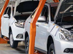 З 20 автозаводів у Росії через санкції залишилося лише два
