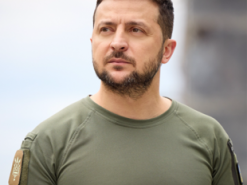 Зеленський побажав морякам відправити флот ворога «услід за російським кораблем»