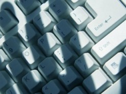 В Британии оскорбления в соцсетях могут признать уголовным преступлением