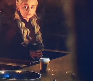 Фанаты «Игры престолов» нашли виновного в появлении стакана Starbucks в кадре