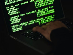 Кібератака в Україні: через збої не працюють "Шлях", "Укрпошта" та "Нафтогаз" — подробиці