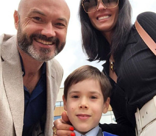 Єфросініна розповіла, що її син грається тільки у війну і хоче допомагати батьку