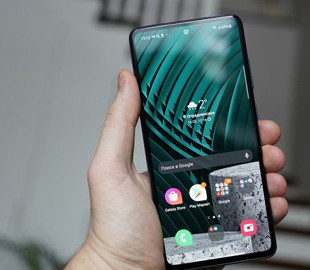 Почти половина смартфонов в 2022 году будет оснащена дисплеем AMOLED
