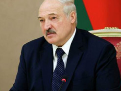 Стану императором: в Беларуси шутят с новогоднего поздравления Лукашенко