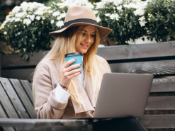 Сегодня украинцев в интернете интересуют погода и мода