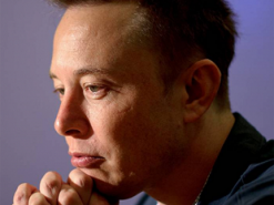 Вакцина, поддерживаемая Илоном Маском, оказалась эффективной всего на 47%