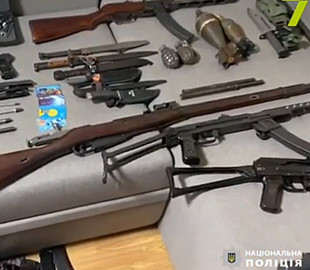 Боєприпаси для одесита надходили в поштових посилках