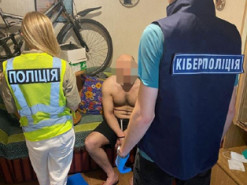 В Києві викрили чоловіка, який розбещував неповнолітніх і зберігав дитяче порно