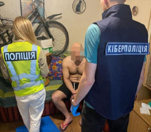 В Києві викрили чоловіка, який розбещував неповнолітніх і зберігав дитяче порно