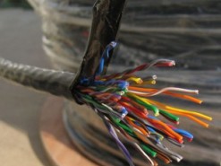 В Новой Каховке наказали серийного "кабельного вора"