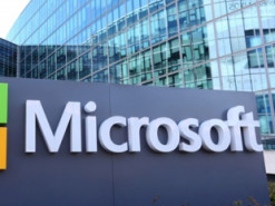 Microsoft презентувала новий ноутбук
