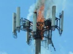 Три британские вышки 5G пострадали от поджогов из-за теорий заговора о коронавирусе