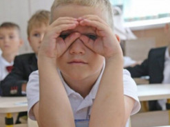 Чи перейдуть школи на дистанційне навчання через штам “Омікрон”: відповідь МОЗ