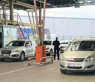 На кордоні з Польщею обіцяють побудувати нові пункти пропуску
