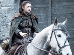 Звезда «Игры престолов» Мейси Уильямс поддержала Украину