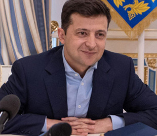 Зеленский заявил, что лично ведет свою страничку в Facebook