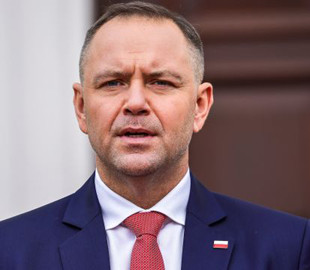 У Польщі можуть на два роки посадити українця через погрози Навроцькому в інтернеті