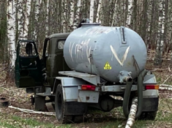 Перепутали с бензовозом: сети повеселило фото "трофея" российских оккупантов