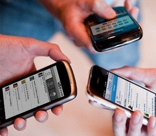 Мобильным операторам запретят включать в тариф лишние услуги