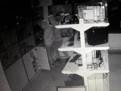 В Харькове двое подростков подозреваются в краже техники на 30 тысяч грн