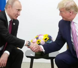 Кремль наказав своїм ЗМІ не вихваляти Трампа, якщо переговори зі США зірвуться