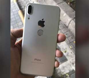 Apple хотіла випустити iPhone 9 замість iPhone X зі сканером відбитка пальців на задній кришці
