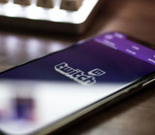 Twitch-стример ведет прямую трансляцию уже 2 недели подряд