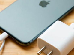 В комплект iPhone 12 не будут входить наушники и зарядное устройство