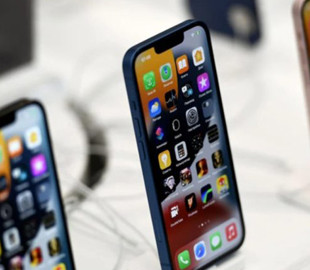 iPhone заряджається до 80% і не більше: як виправити