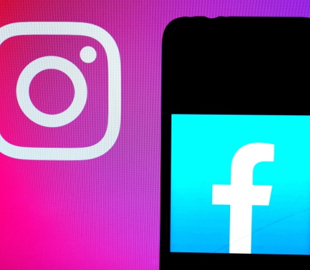 Facebook удалил 120 000 рекламных постов перед выборами в США