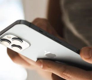 Як на iPhone використовувати секретні жести торкання “яблука”