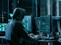 Для зламу телефона достатньо однієї SMS-ки: користувачів Android попереджають про небезпеку