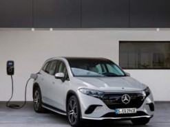 Mercedes-Benz представила флагманский электрический кроссовер EQS SUV