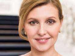 Страничку Елены Зеленской в Facebook восстановили, но не полностью