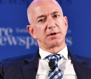 Безос завершив продаж 50 млн акцій Amazon на суму $8,5 млрд
