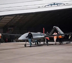 Bayraktar TB3 з ракетами Kemantes і L-UMTAS готується до дебютного польоту