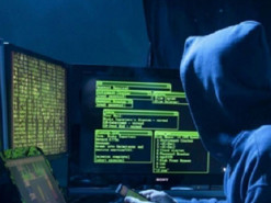 Хакеры выложили в открытый доступ данные карт 100 тысяч клиентов Сбербанка