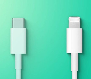 Інженер створив чохол, що додає порт Lightning до iPhone 17 Pro