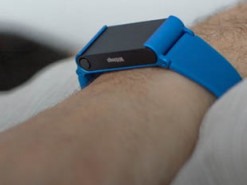 Трекеры сна могут ухудшить бессонницу