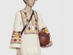 В Индии высмеяли тунику от Gucci за $3500 - на местных рынках такие продают в 500 раз дешевле